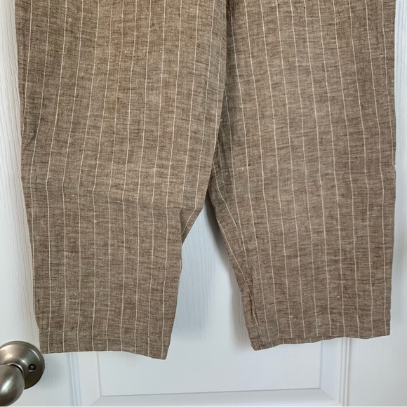 Gallego Desportes | Tapered Trouser in Natural Pinstripe - Linen Pants - Picture 5 of 10